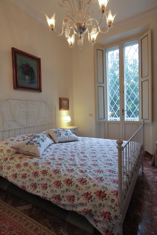 Il Diospero B&B Florence Bilik gambar