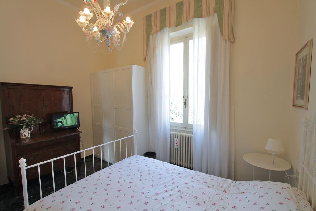 Il Diospero B&B Florence Bilik gambar