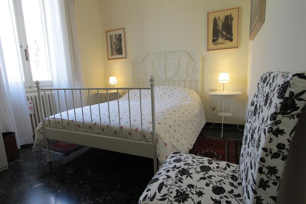 Il Diospero B&B Florence Bilik gambar