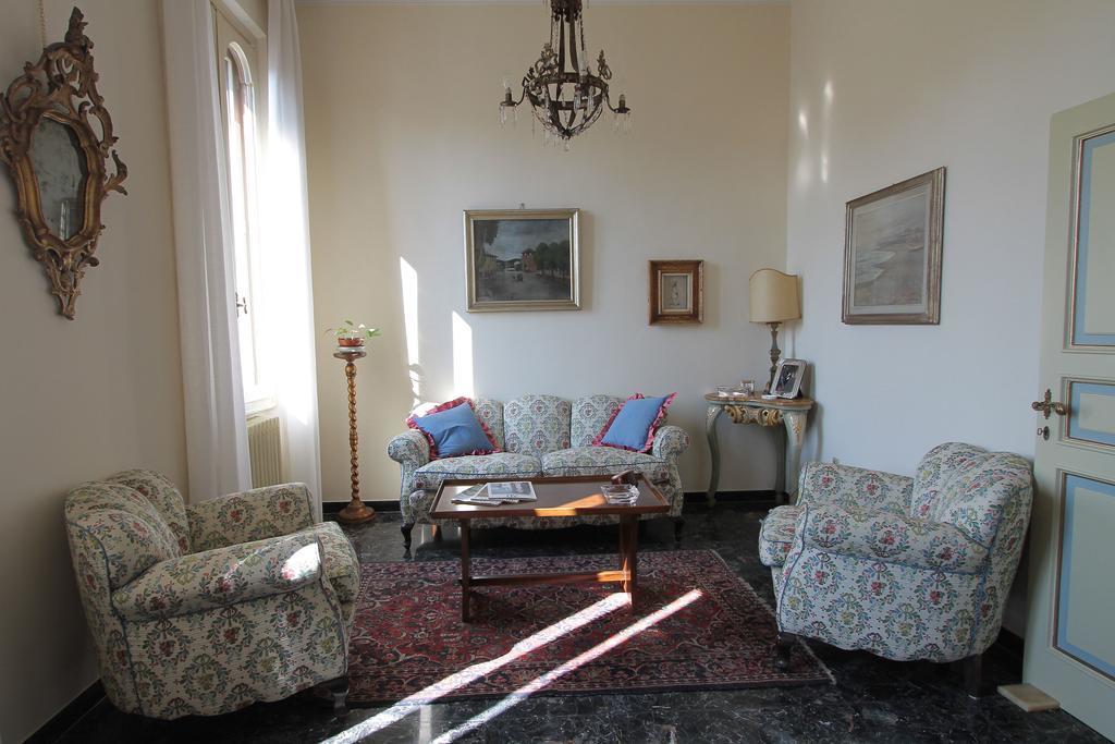 Il Diospero B&B Florence Luaran gambar